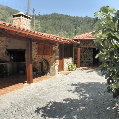Vila Casa Velha Figueiro Dos Vinhos Exteriér fotografie